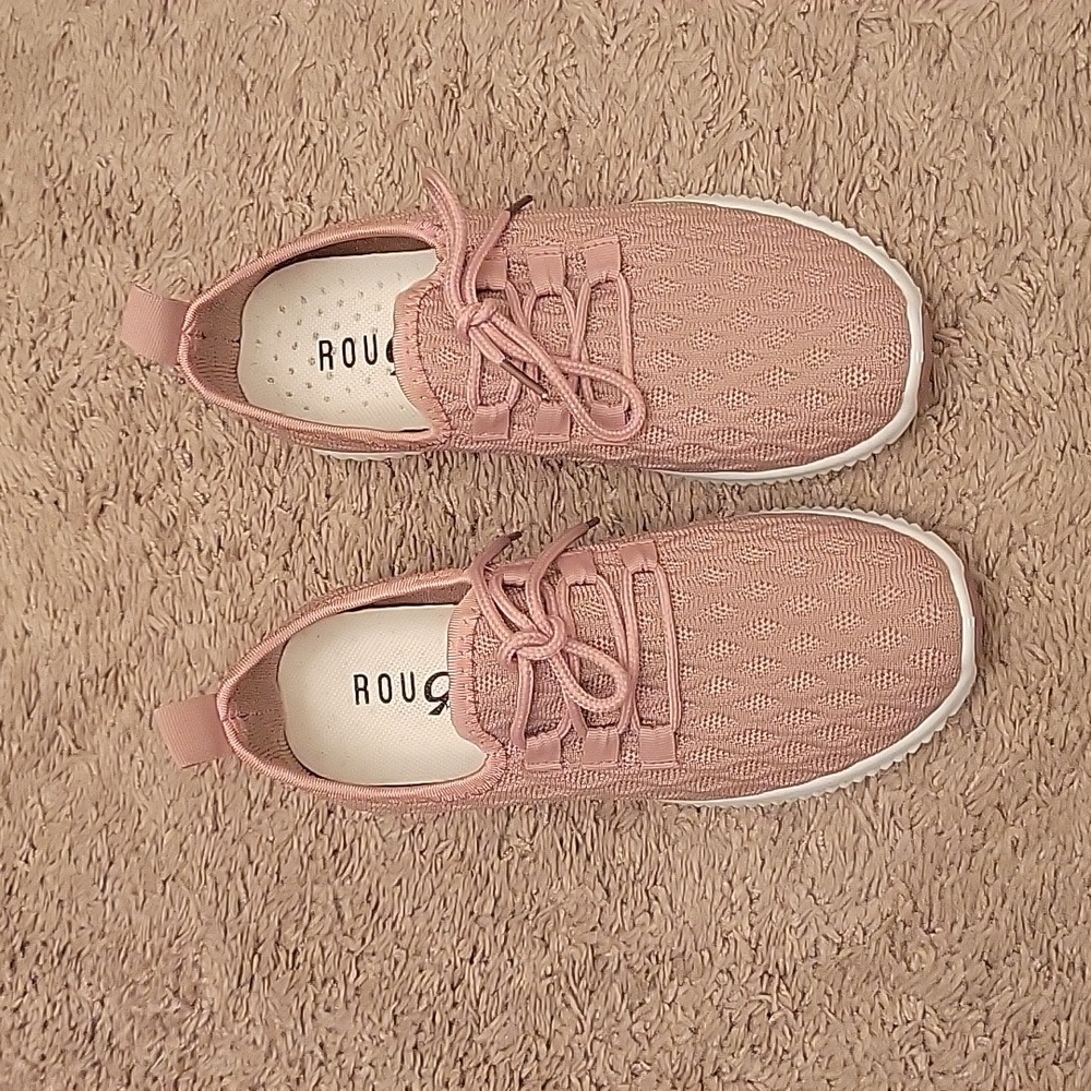 ROUGE HELIUM SNEAKERS